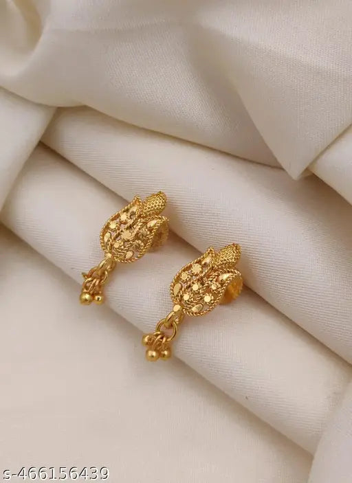 beautiful stud or jumkas for girls and woman