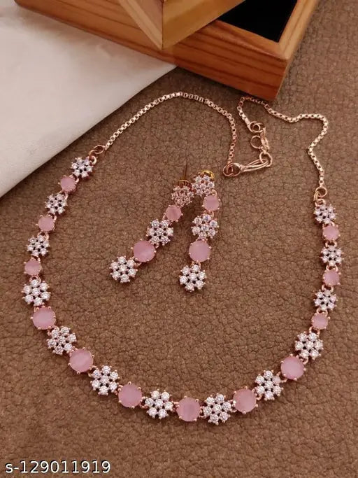 Shimmering Glittering Women Jewellery Set